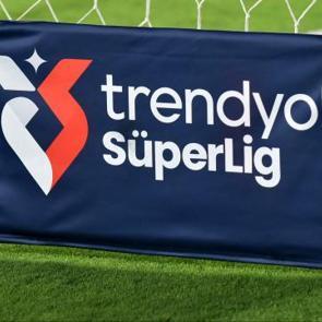 S&uuml;per Lig'de ilk yarı sona erdi! Zirve değişmedi! Bir takım mağlubiyet yaşamadı