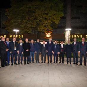 TBMM Başkanı Kurtulmuş, Tacikistan'da Türk iş insanlarıyla buluştu