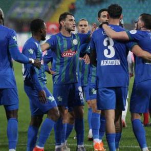 Türkiye Kupası'nda 7 gollü çılgın maç! Rakibi farklı elediler