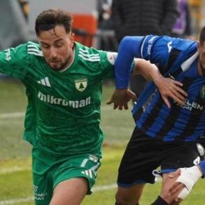 2. Lig Beyaz Grup'ta zirveyi şekillendiren ma&ccedil;! Lider 1 golle değişti