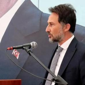 AK Partili başkan g&ouml;revinden istifa etti