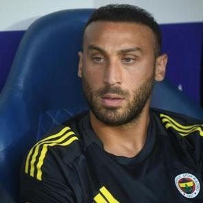Cenk Tosun ayrılık iddialarına yanıt verdi: 'Oynamak istiyorum'