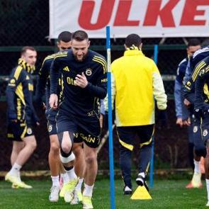 Fenerbah&ccedil;e, Brann ma&ccedil;ının hazırlıklarını s&uuml;rd&uuml;rd&uuml;