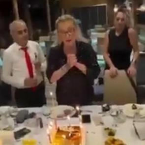 G&uuml;ll&uuml;'n&uuml;n son doğum g&uuml;n&uuml;nde ettiği dua ortaya &ccedil;ıktı: 'Evlatlarıma dilediğim gibi...'