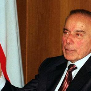Haydar Aliyev kimdir? &Ouml;l&uuml;m yıl d&ouml;n&uuml;m&uuml;nde anılıyor