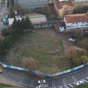 İmamoğlu s&ouml;z vermişti! İBB&rsquo;nin yıktığı cami 6 yıldır yapılmadı