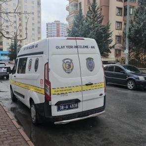 Kayseri'de cinayet: Eşini &ouml;ld&uuml;remeyince başka bir kadını &ouml;ld&uuml;rd&uuml;! 