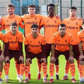 Trabzonspor-Beşiktaş U19 derbisi nefes kesti! Zirve yolunda değerli 3 puan