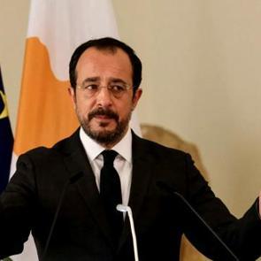 Rum liderden kan donduran a&ccedil;ıklama! T&uuml;rkleri &ouml;ld&uuml;renleri kahraman ilan etti