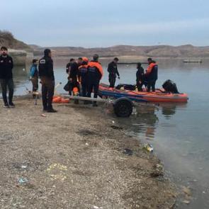 Adıyaman'da tekne alabora oldu! 1 kişi kayıp