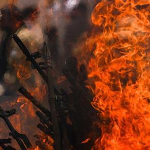 AK Parti'den ter&ouml;r kapısını m&uuml;h&uuml;rleyecek rapor: Federasyon yok, SDG şart, eve d&ouml;nene imkan