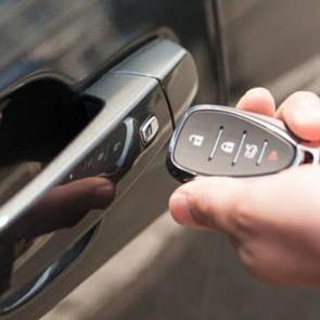 Anahtarsız araba devri başlıyor! Yeni &ouml;zellik herkesi rahatlatacak