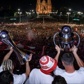 Arjantin'de Jose Sosa ve Fernando Muslera bir haftada iki kupa kazandı