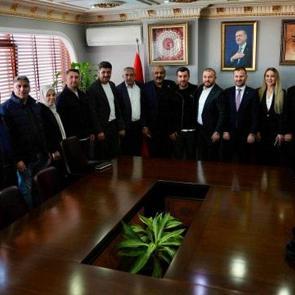 CHP&rsquo;den istifa edip AK Parti&rsquo;ye ge&ccedil;ecekler: 150 CHP&rsquo;li daha ge&ccedil;ecek