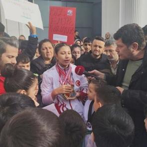 CHP'li Tuzla Belediyesi'nde antren&ouml;r kıyımı: D&uuml;nya şampiyonu yetiştiren hocalar kovuldu