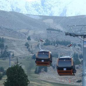 Davraz&rsquo;da heyecan dorukta! Gondol keyfi başladı