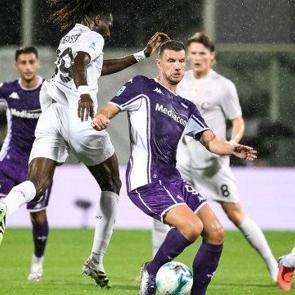 Edin Dzeko ailesiyle tehdit ediliyor: 'Can g&uuml;venliğim yok'