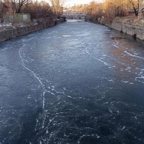 Kars eksi 15&rsquo;i g&ouml;rd&uuml;: Kars &Ccedil;ayı 1 g&uuml;nde buz tuttu