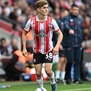 Galatasaray 9 milyon euro &ouml;demişti! Jelert i&ccedil;in ateş p&uuml;sk&uuml;rd&uuml;ler