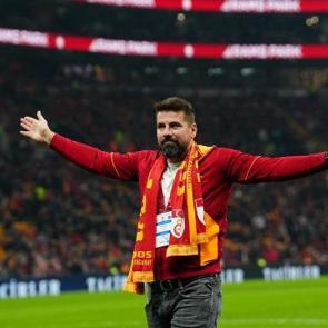 Galatasaray'ın efsanesi yıllar sonra RAMS Park'ta