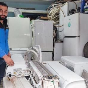 Herkes onu '&ouml;ld&uuml;' biliyor: Klima takarken faciayı yaşadı, 11 g&uuml;n komada kaldı!