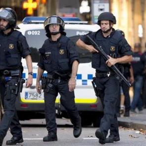 İspanya'da şiddet yanlısı taraftar gruplarına operasyon: 57 g&ouml;zaltı