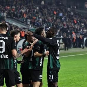 Kocaelispor evinde kazandı! Goller ilk yarıda geldi