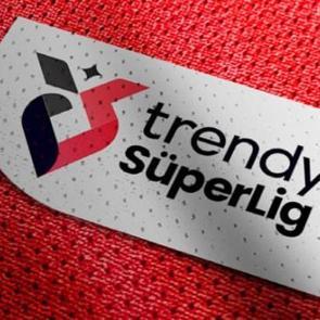 Herkes artış beklerken fiyatı d&uuml;şt&uuml;! S&uuml;per Lig'deki yıldızların yeni değerleri a&ccedil;ıklandı