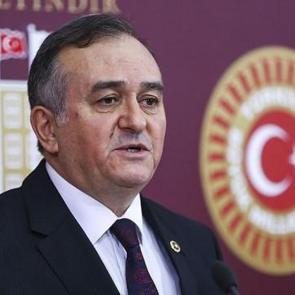 MHP'li Ak&ccedil;ay: Leyla Zana, Alparslan T&uuml;rkeş'in 'kızım' diye hitap ettiği şahsiyettir