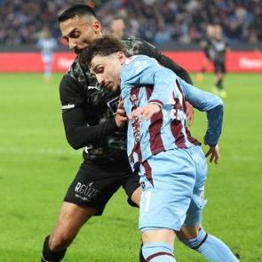 Tek atıp &uuml;&ccedil; aldılar! Trabzonspor evinde yıkıldı