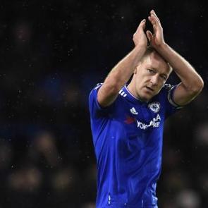 &Uuml;zerinden 17 yıl ge&ccedil;mişti: John Terry 25. kattan atlamayı d&uuml;ş&uuml;nm&uuml;ş