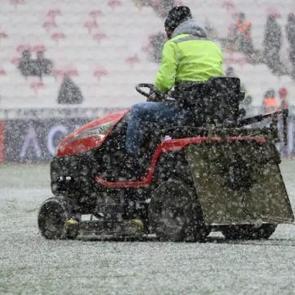 -5 derecede oynanan 1. Lig ma&ccedil;ına kar engeli