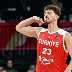 Alperen Şeng&uuml;n 'Yılın sporcusu' &ouml;d&uuml;l&uuml;ne aday!