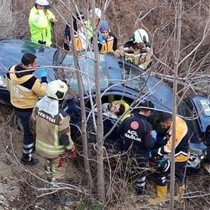 Ankara'da kahreden kaza: Gen&ccedil; &ccedil;ift ve bebekleri feci şekilde can verdi