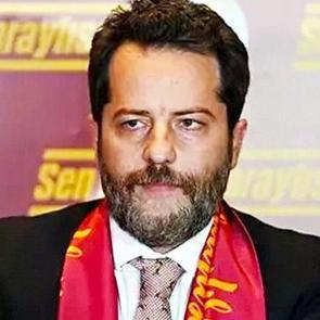 Bahis soruşturması: Erden Timur ve &ccedil;ok sayıda futbolcuya g&ouml;zaltı