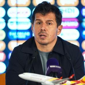 Emre Bel&ouml;zoğlu 'T&uuml;rkiye'nin en iyisi' diyerek &ouml;vg&uuml;yle bahsetti