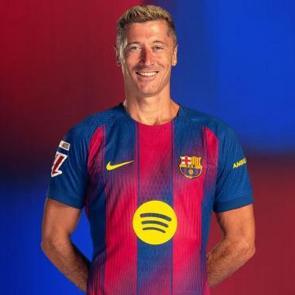 Fenerbah&ccedil;e g&ouml;r&uuml;şme ger&ccedil;ekleştirmişti! Lewandokwski d&uuml;nyaları istemiş