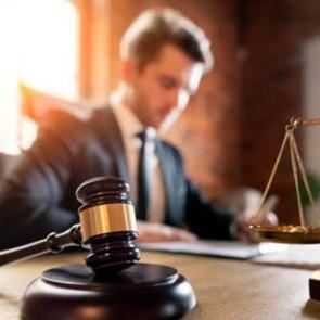 Fenomen avukatlara sosyal medya denetimi yolda