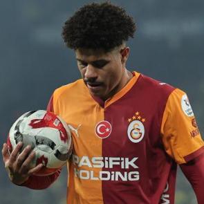 Gabriel Sara'dan Okan Buruk'a a&ccedil;ık mesaj: 'Mutlu değilim'