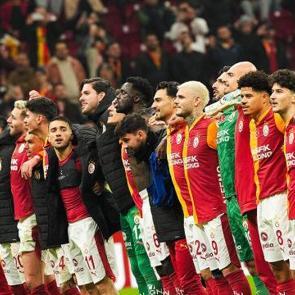 Icardi'den Hagi'ye selam