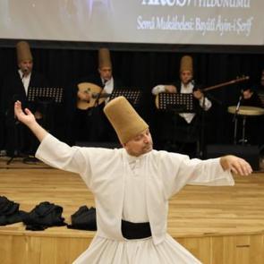 İstanbul Sabahattin Zaim &Uuml;niversitesi Şebiarus gecesinde manevi mirası yaşattı