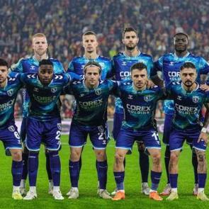 Samsunspor'da r&uuml;zgar tersine d&ouml;nd&uuml;! Zor fikst&uuml;r skor tabelasını etkiledi