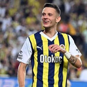 Sebastian Szymanski ile ilgili Beşiktaş ma&ccedil;ına saatler kala flaş iddia