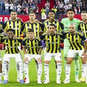 S&uuml;per Lig'in 2 devi pazarlık masasında! Milli yıldız kiralık gidiyor