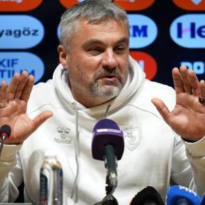 Thomas Reis'ten format eleştirisi: Sa&ccedil;ma buluyorum