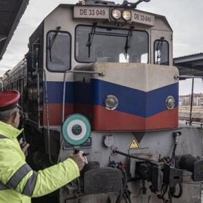 Yeni sezonun ilk seferi: Turistik Doğu Ekspresi Erzurum&rsquo;a ulaştı!