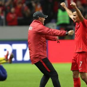 S&uuml;per Lig takımından ayrılan milli yıldız 1. Lig ekibine imza attı