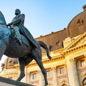 B&uuml;kreş&rsquo;te tarih, k&uuml;lt&uuml;r ve mimariyi yansıtan simge yapılar