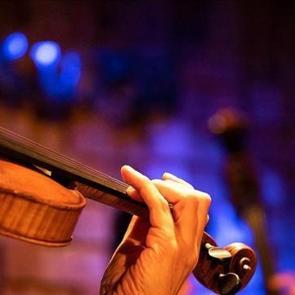 D&uuml;nyaca &uuml;nl&uuml; yıldızlar 2026'da T&uuml;rkiye sahnelerini sallayacak