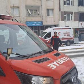 Iğdır&rsquo;da asans&ouml;r&uuml;n halatı koptu: 2 yaralı